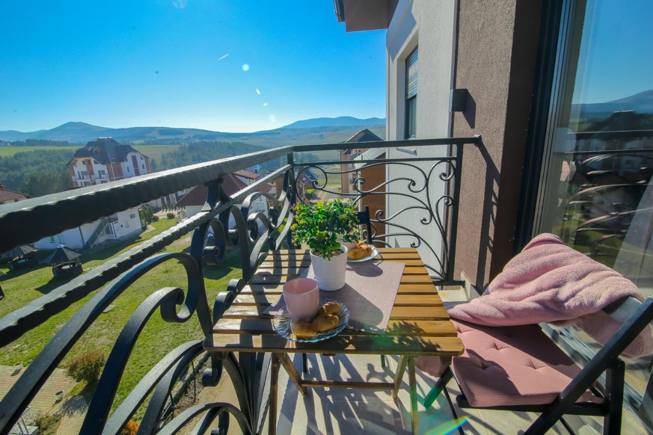 Ferienwohnung Narcis 18 - Novonamesten Apartman Sa Prelepim Panoramskim Pogledom Zlatibor Exterior foto