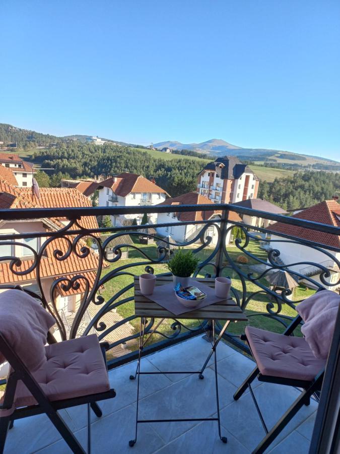 Ferienwohnung Narcis 18 - Novonamesten Apartman Sa Prelepim Panoramskim Pogledom Zlatibor Exterior foto